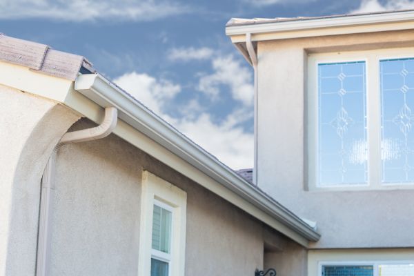 Continuous Gutter Installation in Pearland