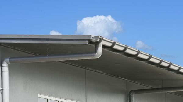 Eavestrough Service in Pearland
